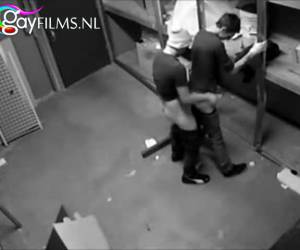 Beveiligingscameras betrappen bareback gaytieners