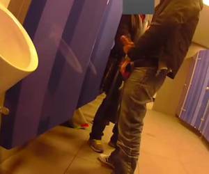 meleg, hogy előre jól látogatott nyilvános wc