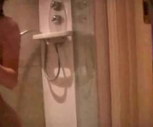 redhead norwegia super seksi datang siap di bawah shower